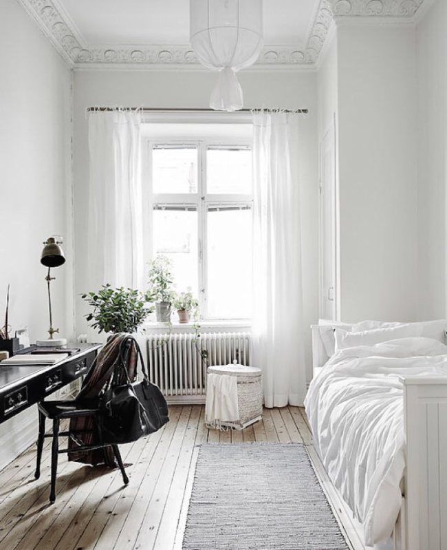 https://i.pinimg.com/736x/e6/55/05/e65505f537af320bcef14169d55e263c--cozy-white-bedroom-bedroom-neutral.jpg