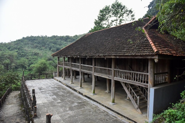 Kỳ lạ ngôi chùa cổ 1000 năm, tọa lạc trong lòng hang động ở Ninh Bình - 14