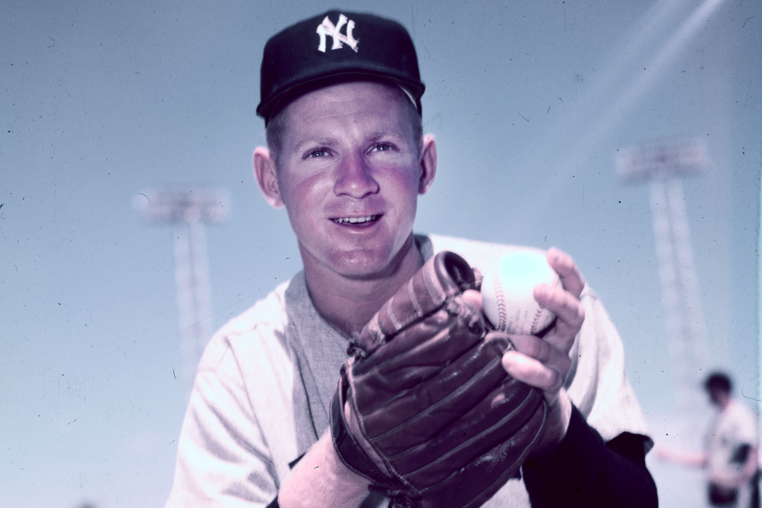 New York Yankees pitcher Whitey Ford dies at 91
