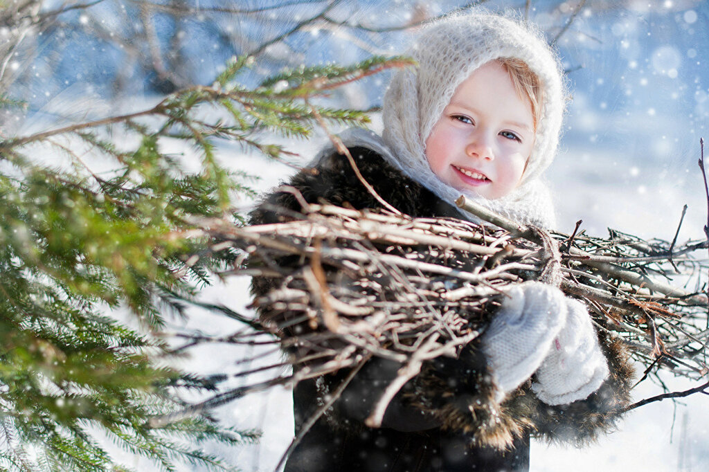 Winter_Little_girls_Branches_Glance_514504_1280x853.jpg Winter_Little_girls_Branches_Glance_514504_1280x853.jpg