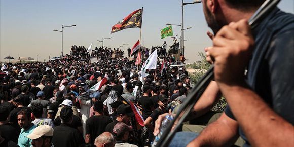 4. El Gobierno iraquí suspende la jornada laboral en la mayor parte de las instituciones para calmar la tensión