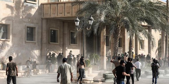 10. Al menos once muertos por enfrentamientos en Bagdad tras el anuncio de Al Sadr