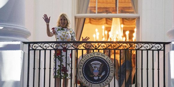 2. La primera dama de Estados Unidos regresará a la Casa Blanca tras dar negativo en coronavirus