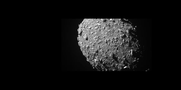 9. La NASA estrella con éxito una nave contra un asteroide en la primera prueba de defensa planetaria