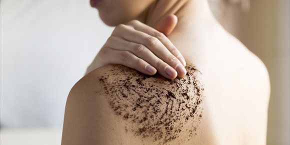 1. Cuidados de la piel tras el verano: ¿es necesaria la exfoliación? ¿Cuándo esta se desaconseja?