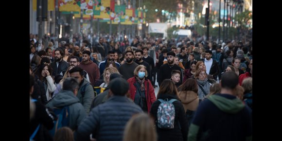 8. Sanidad notifica 18.798 nuevos casos de coronavirus, 241 muertes y la incidencia sube a 161