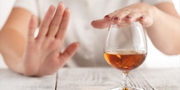 1. ¿Cómo de tóxico es el alcohol? Está vinculado con hasta 60 enfermedades