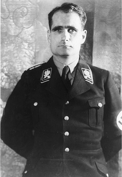 Rudolf Hess - phó quốc trưởng của Hitler, từng là phần tử tích cực của hội kín Thule. (Ảnh: Wikimedia)