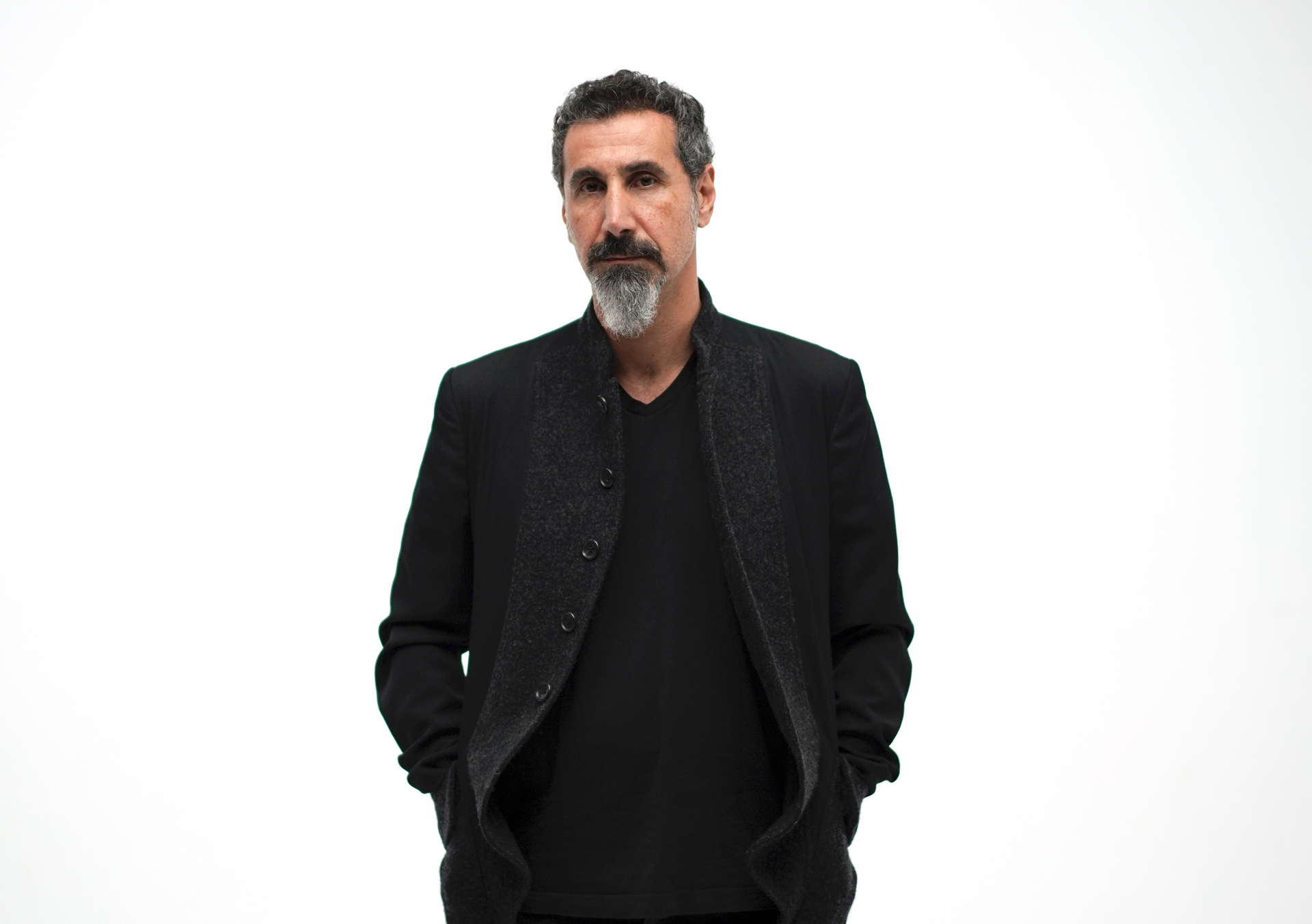 Serj Tankian's Elasticity EP Arrives March 19; Watch "Elasticity" Video Now ​   　 