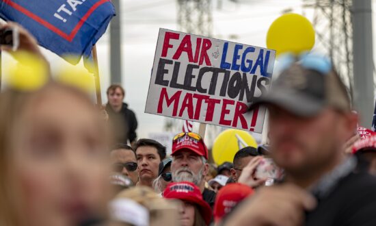 mail?url=https%3A%2F%2Fimg.theepochtimes.com%2Fassets%2Fuploads%2F2020%2F11%2F06%2FElection-550x330.jpg&t=1607709273&ymreqid=db14a754-fed5-3305-1c2c-2e0049017900&sig=TtZuGSC1kCgri3tJdXeU6Q--~D