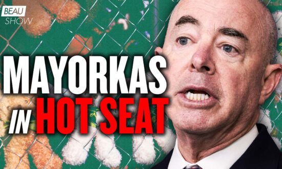 mail?url=https%3A%2F%2Fimg.theepochtimes.com%2Fassets%2Fuploads%2F2021%2F12%2F04%2FBeau-Ep104-550x330.jpg&t=1638721848&ymreqid=db14a754-fed5-3305-1cb4-3b0001015400&sig=WLbdIcmmbru5HDQb4RlccQ--~D