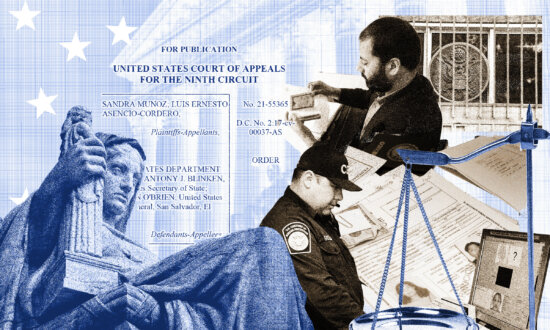 Supreme Court Case ‘Threatens Chaos’ to Immigration System