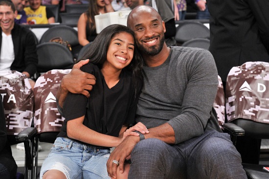 وفاة كوبي براينت لاعب كرة السلة الشهير وفاة كوبي براينت لاعب كرة السلة الشهير