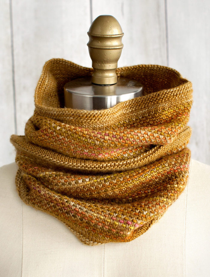 Free Knitting Pattern for 2 Row Repeat Tejido Cowl