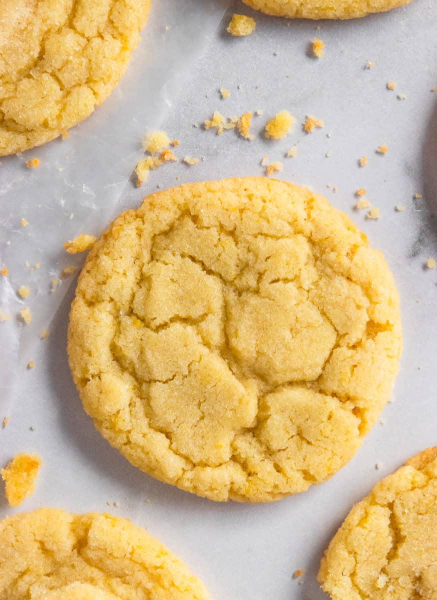 Lemon sugar cookie with crumbs.