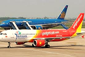 Vietjet Air becomes Vietnam's first airline suspending flights to ...
