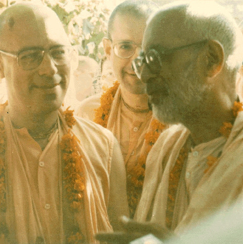Giriraj Swami Tamal Krishna Goswami and B.V. Narayana Maha… | Flickr
