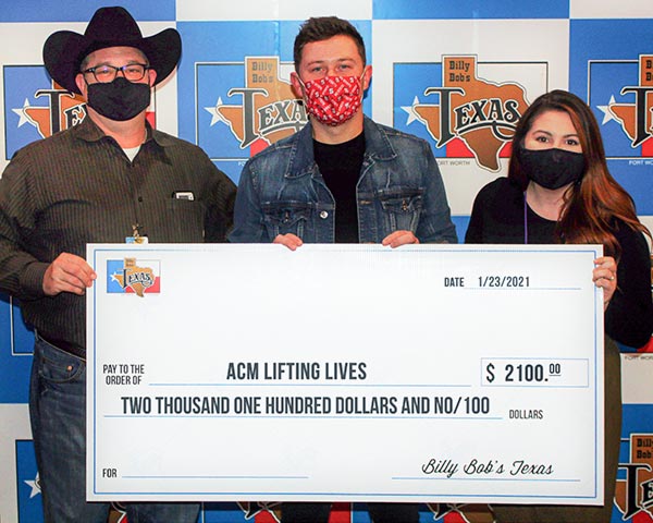 Billy Bob's Texas / Scotty McCreery - ACM Lifting Lives check presentation