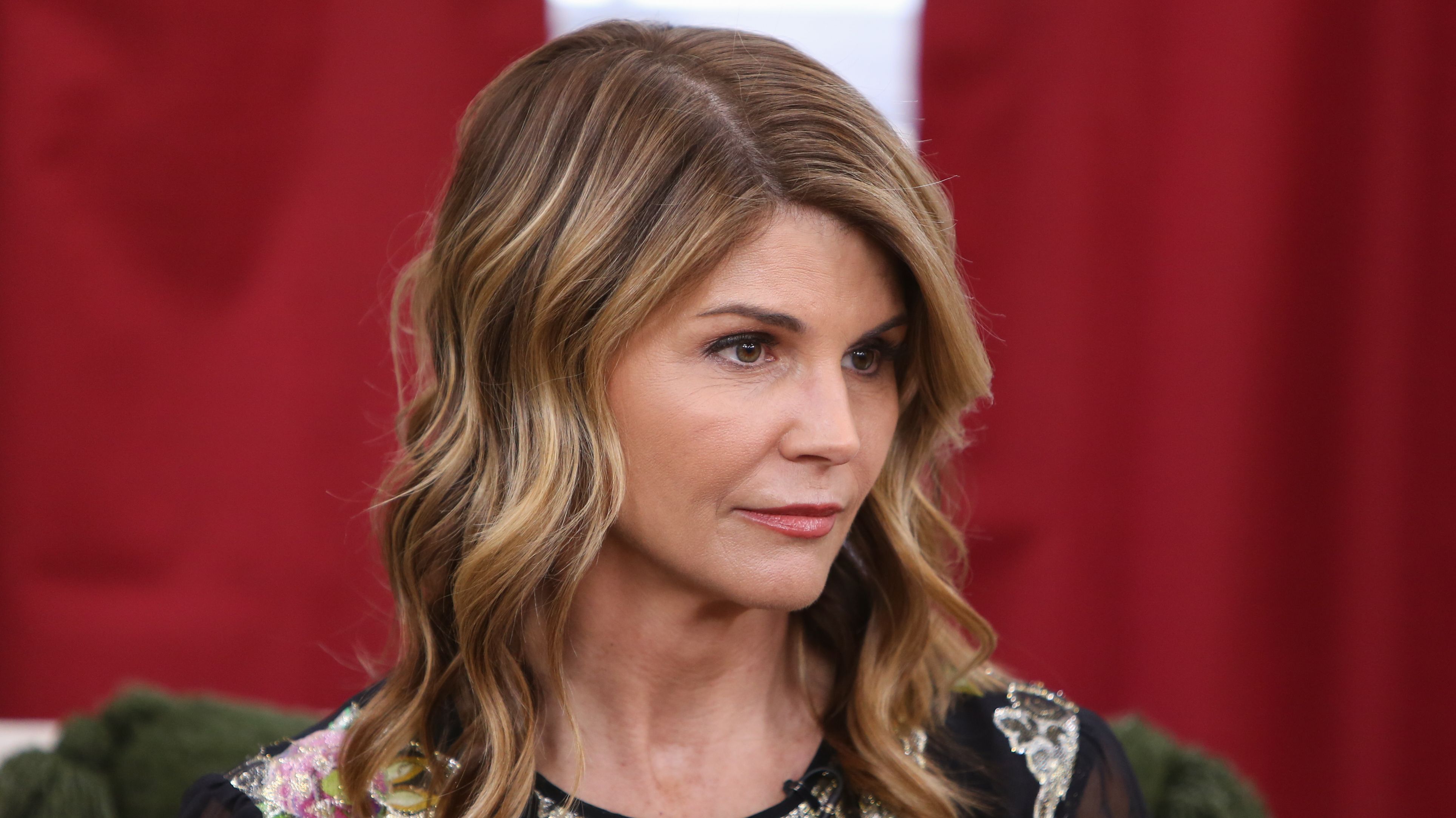 'Fuller House' stars give veiled shout-out to Loughlin