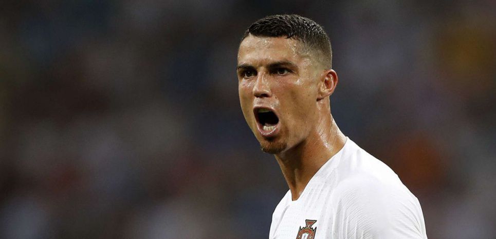 Ronaldo à la Juventus : des millions, une grève et des "coups de pieds au…"