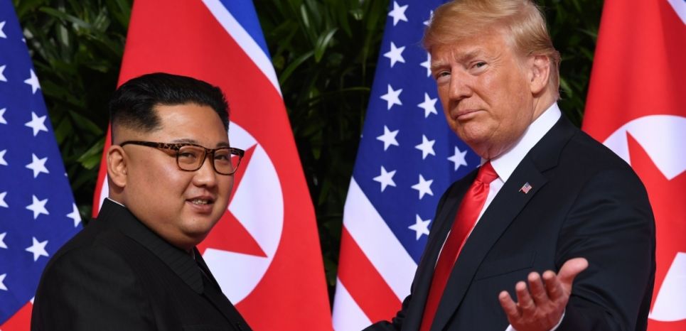 Donald Trump et Kim Jong Un se sont rencontrés pour la première fois le 12 juin 2018 à Singapour. 