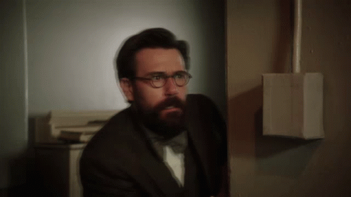 Legends Of Tomorrow Gwyn Davies GIF Legends Of Tomorrow Gwyn Davies GIF