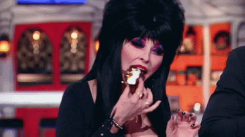 Elvira Mistress Of The Dark Cassandra Peterson GIF Elvira Mistress Of The Dark Cassandra Peterson GIF