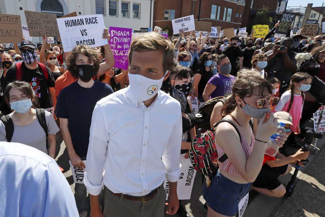 mail?url=https%3A%2F%2Fmedia.townhall.com%2Ftownhall%2Freu%2Fo%2F2020%2F160%2F50b1516b-b1fd-4441-b052-f549fe74cd66-1110x740.jpg&t=1593208094&ymreqid=db14a754-fed5-3305-1c23-b80099011500&sig=qNEKJgFRYht4zymVNByajA--~C