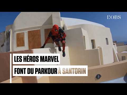 Spiderman, Black Panther et Deadpool font du parkour à Santorin