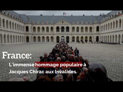 France: L'immense hommage populaire à Jacques Chirac aux Invalides