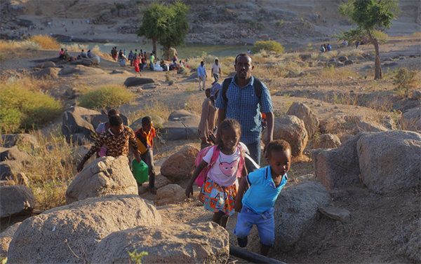 Une famille éthiopienne qui a fuit son pays pour se réfugier au Soudan.     © UNHCR/Hazim Elhag