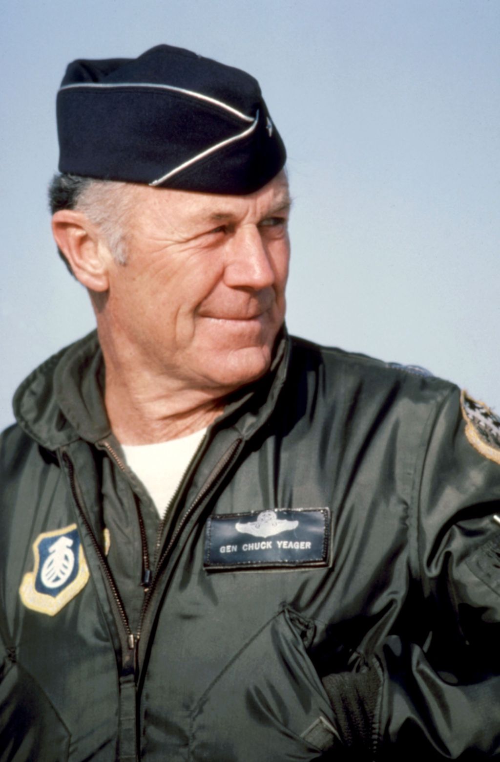 Legendary airman Chuck Yeager dead at 97