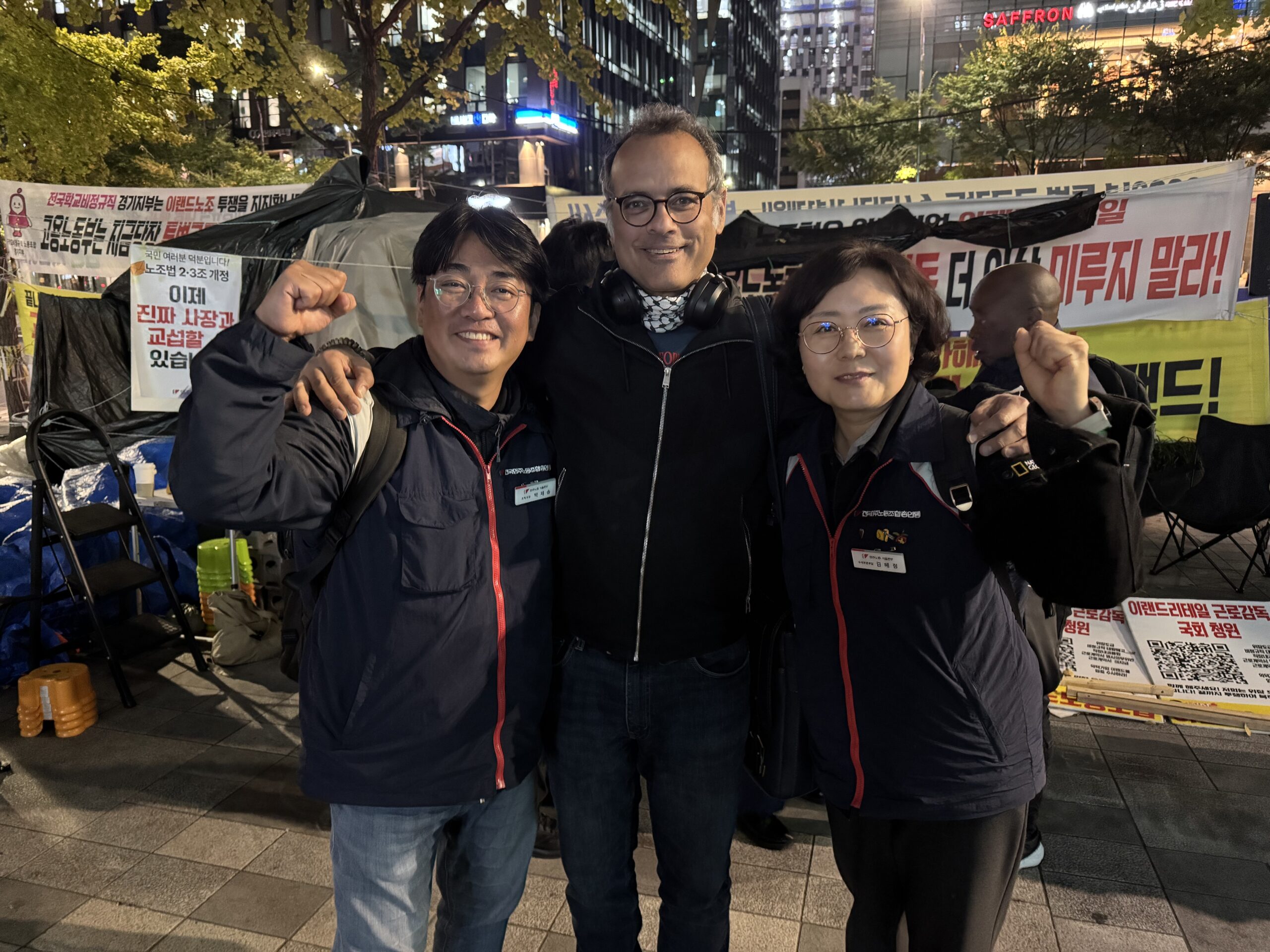 author with Park Jae-song (Korean Confederation of Trade Unions Seoul Branch Director of Organising) and Kim Hye-jeong (Korean Confederation of Trade Unions Seoul Branch Senior Deputy Director