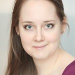 A person with blue eyes</p>
<p>Description automatically generated with low confidence