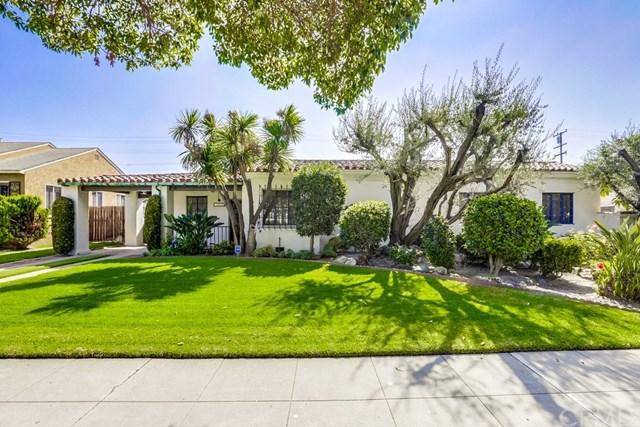 2826 Cedar Ave