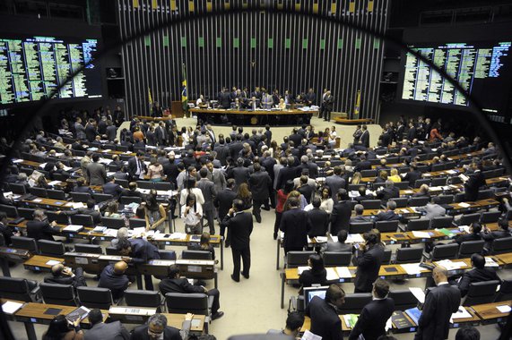 Derrubada de vetos mostra fracasso da articulação política do governo Bolsonaro