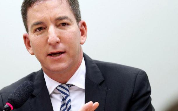 Glenn Greenwald critica governo australiano após a deportação de Djokovic