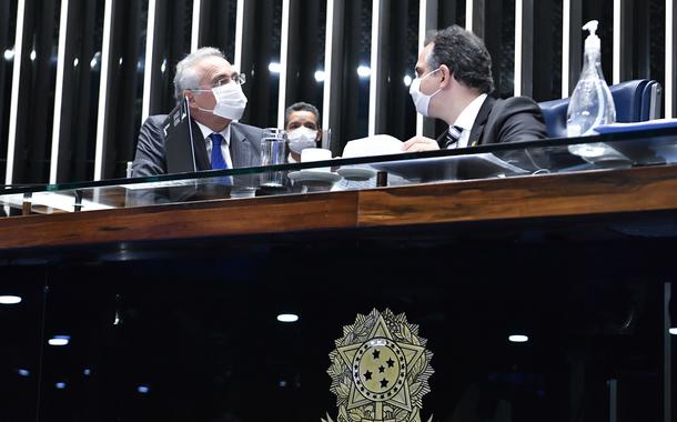 Renan Calheiros defende o nome de Rodrigo Pacheco como vice de Lula