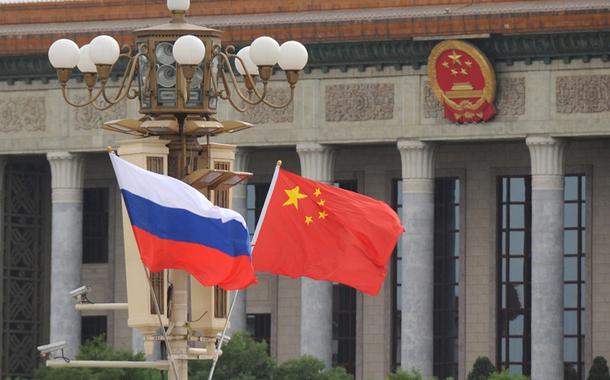 China afirma que quer ‘levar relações com a Rússia a um nível mais alto na nova era’