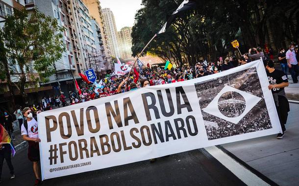 PoderData: 58% apoiam impeachment e 64% desaprovam governo Bolsonaro