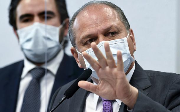 Líder do governo Bolsonaro, Ricardo Barros defende o fim do teto de gasto