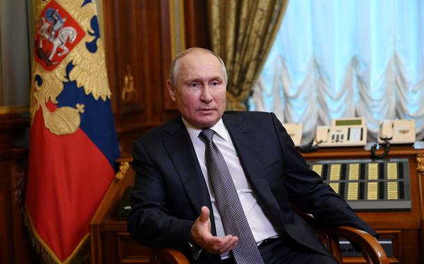 Putin diz que presença militar russa estabilidade garantida na Síria