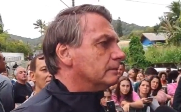 Bolsonaro é impedido de ver o jogo do Santos por não ter tomado vacina (vídeo)