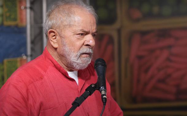 Com 56% dos votos válidos e silenciado pela mídia, Lula mostra os números econômicos do tempo em que os brasileiros eram ricos