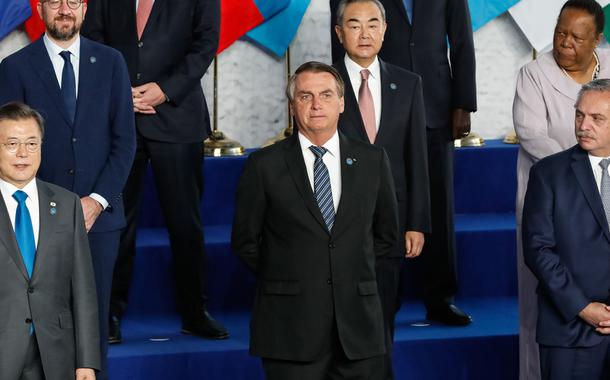 No G20, Bolsonaro destaca vacinação no Brasil, mas é o único chefe do Estado que não se imunizou