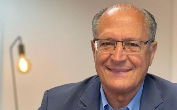 Alckmin nega filiação ao PSB e diz que segue conversando com outros partidos