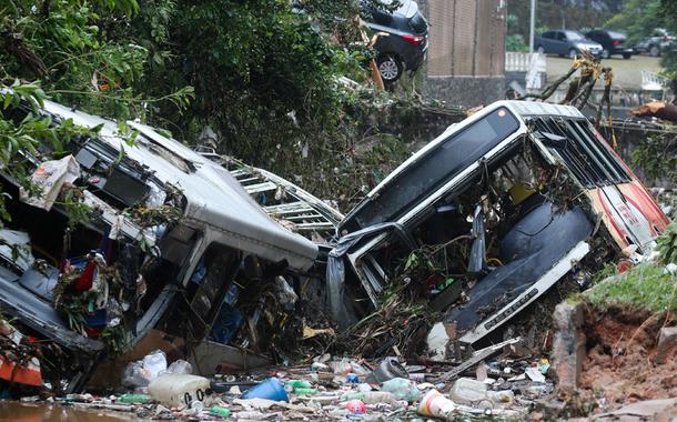 Chuvas voltam a atingir Petrópolis; tragédia já soma 183 mortos e 85 desaparecidos