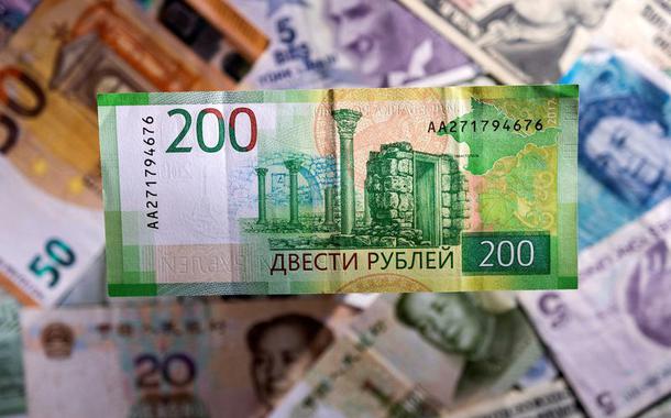 Cotação do rublo volta ao nível anterior à guerra – o que comprova a ineficácia das sanções