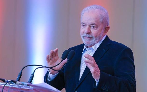 Fala mais importante de Lula na sua entrevista foi a que defendeu meta de crescimento e emprego para o Banco Central