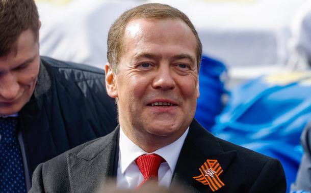 Medvedev diz que ato de terror na Crimeia deve ser respondido eliminando terroristas